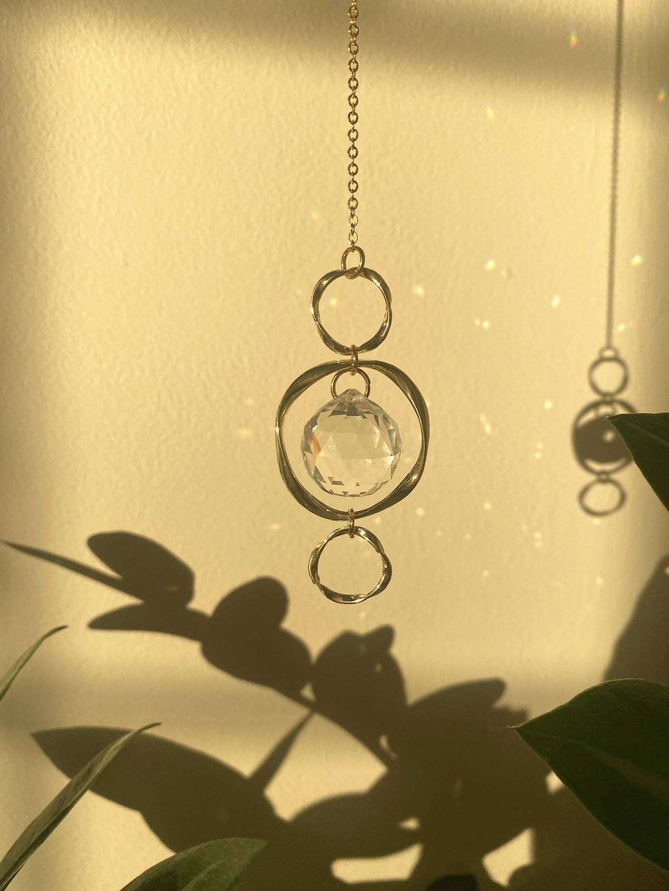 Crystal Suncatcher Hanging Dec - Crystal Ball Decor recensione e prezzo