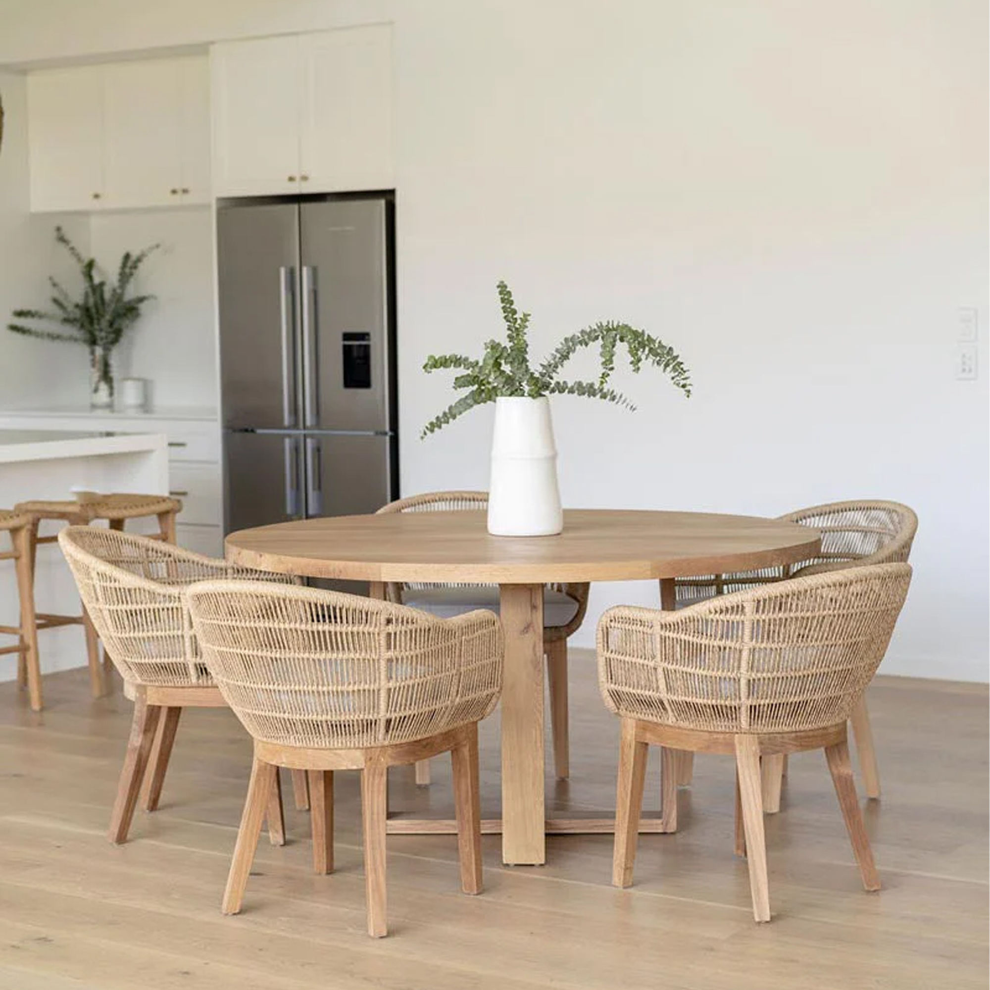 #Advanced Modern Outdoor Dinin - Luxury Lifestyle Furniture recensione e prezzo