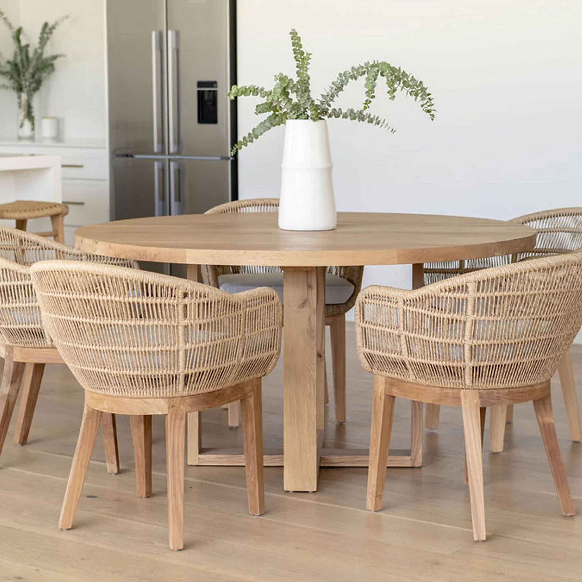 #Advanced Modern Outdoor Dinin - Luxury Lifestyle Furniture recensione e prezzo