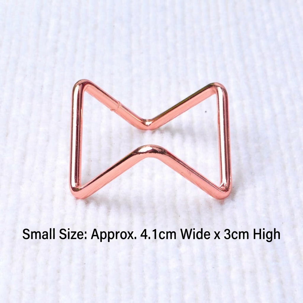 Metal Geometric Display Stand  - Crystal Ball Decor recensione e prezzo