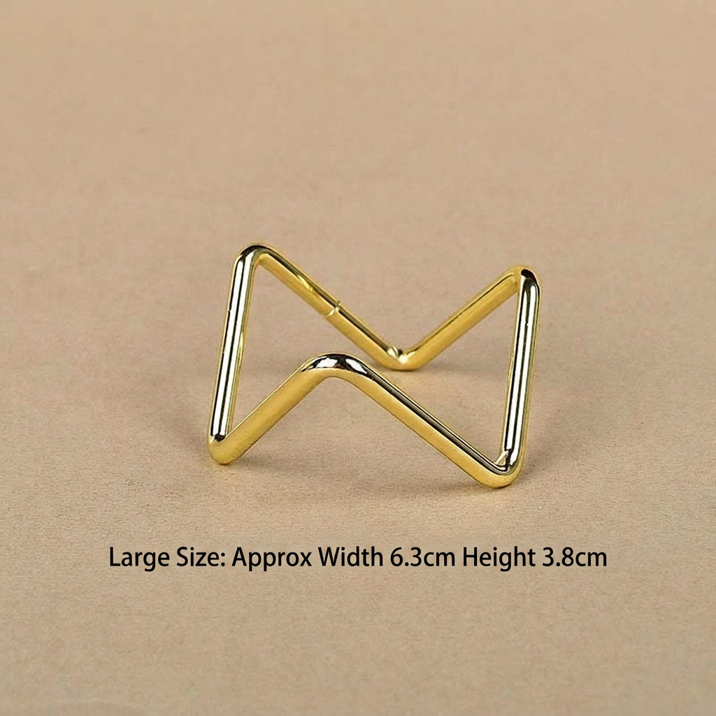 Metal Geometric Display Stand  - Crystal Ball Decor recensione e prezzo